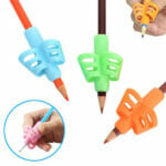 Školní potřeba / pomůcka pro správné držení tužky, 3 ks – náhodná barva